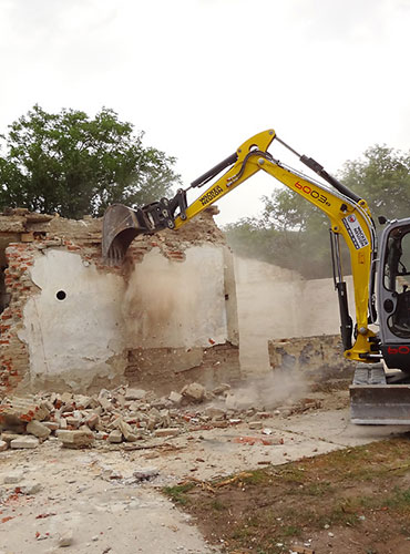 Herr Ferdinand Kernbauer - Abbrucharbeiten